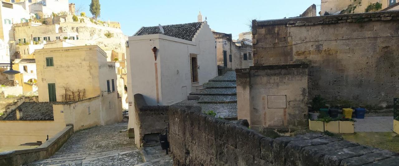 Palazzo Lombardi Cave & Suite Matera Exterior photo